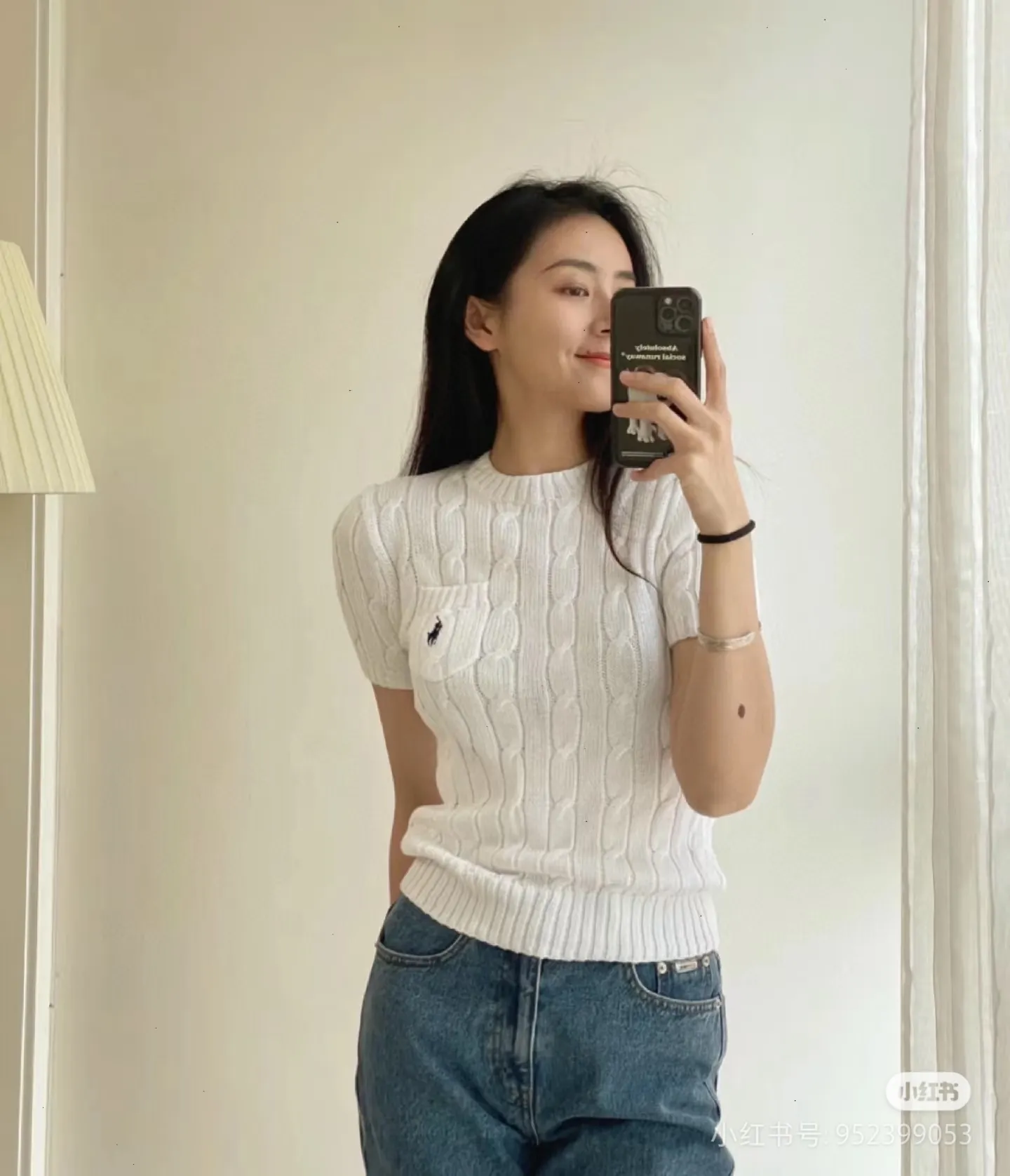 P154 💰 "Top quality" Style number: DS222# (not off the shelves all year round) [Ralph Lauren round neck pocket style solid color pony embroidered logo knitted short sleeves] ✅Ralph Lauren Ralph Lauren classic basic pocket all-match style goddess knitted short sleeves for all seasons ✅Main supplier platform live broadcast Wholesale entity Replenish when out of stock Not off the shelf ✅ZP quality 1:1 version Scan the code to enter the GF website Counter quality ✅Details and quality are the only one in Guangzhou. Imported quality cotton yarn, focusing on high-end, cost-effective, good quality needless to say. ✅The version is restored to the original order. The maximum size can be worn up to 160 pounds. Loose, comfortable and stress-free. ✅The upper body is simple and easy to match. A must-have for goddess ootd. Good-looking clothes are never picky. A must-have in the goddess’ wardrobe. Size: S-XL. Color: White, almond, purple, orange, gray, yellow, black, khaki, pink, navy, rose, green. Chinese red olive green light blue white label light blue blue label